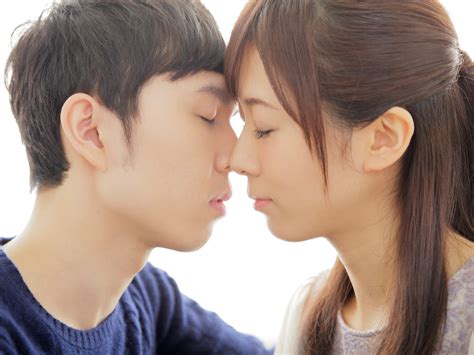 ディープキス方法|正しい【ディープキス】のやりかた「中高生で初めて。